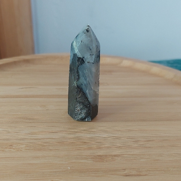 Labrodorite Polished Crystal Point #0388 - Picture 1 of 2